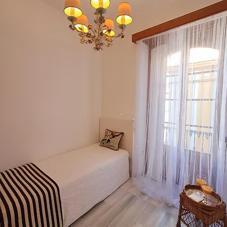 Apartment Almirante Hoyos *