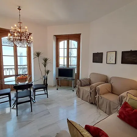 Apartment Almirante Hoyos Seville